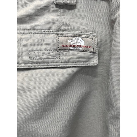 North Face Women 6 Mid Rise Khaki Athletic Casual Cropped Capri Pants - Picture 3 of 10